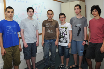 Israeli Team Takes Medals in Math Olympiad