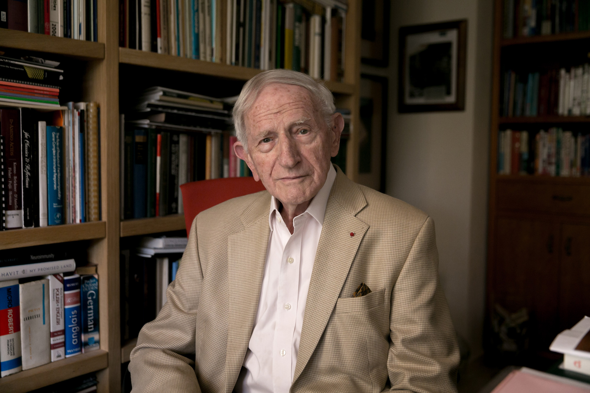 Renowned Israeli Immunologist Michael Sela Who Helped Develop Copaxone Dies at 98